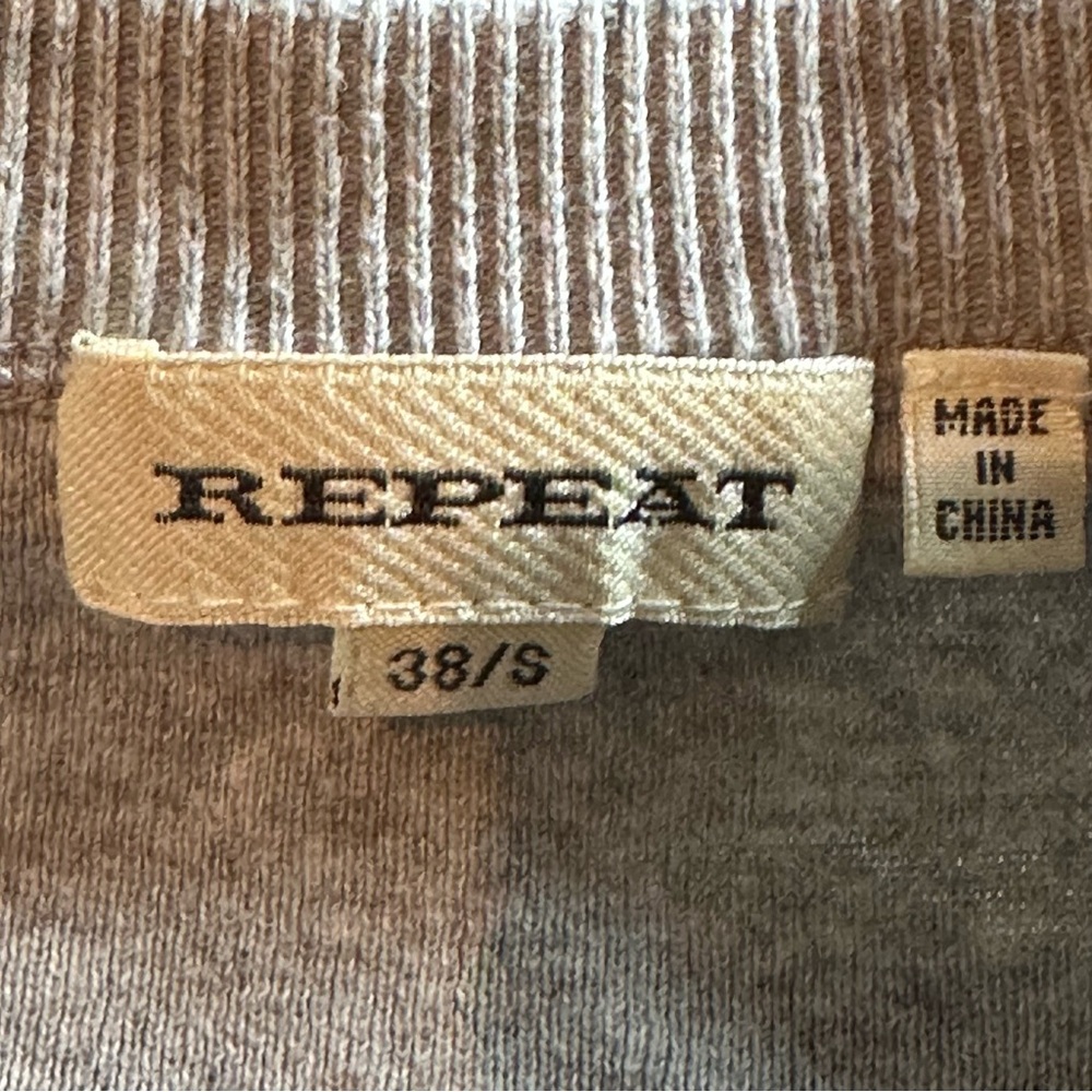 Repeat Light Gray Knit Button Down Sweatersize Sm… - image 3